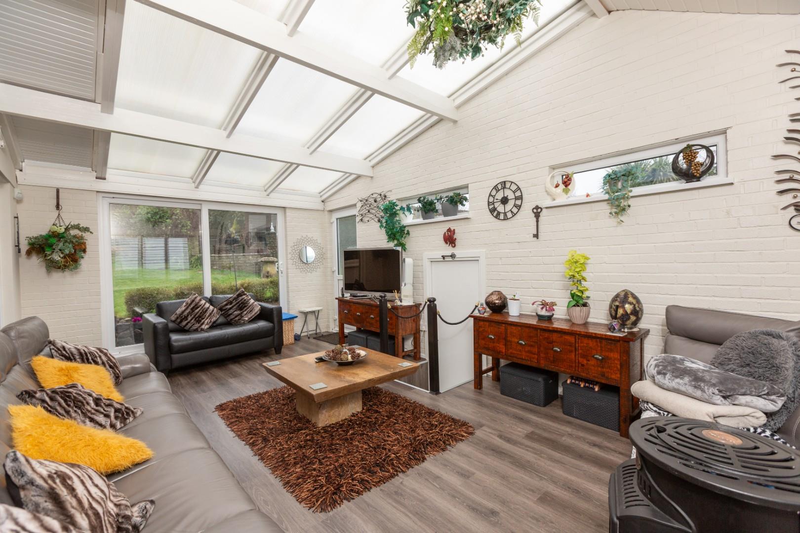 Westport Avenue, Mayals, Swansea, SA3 5EF